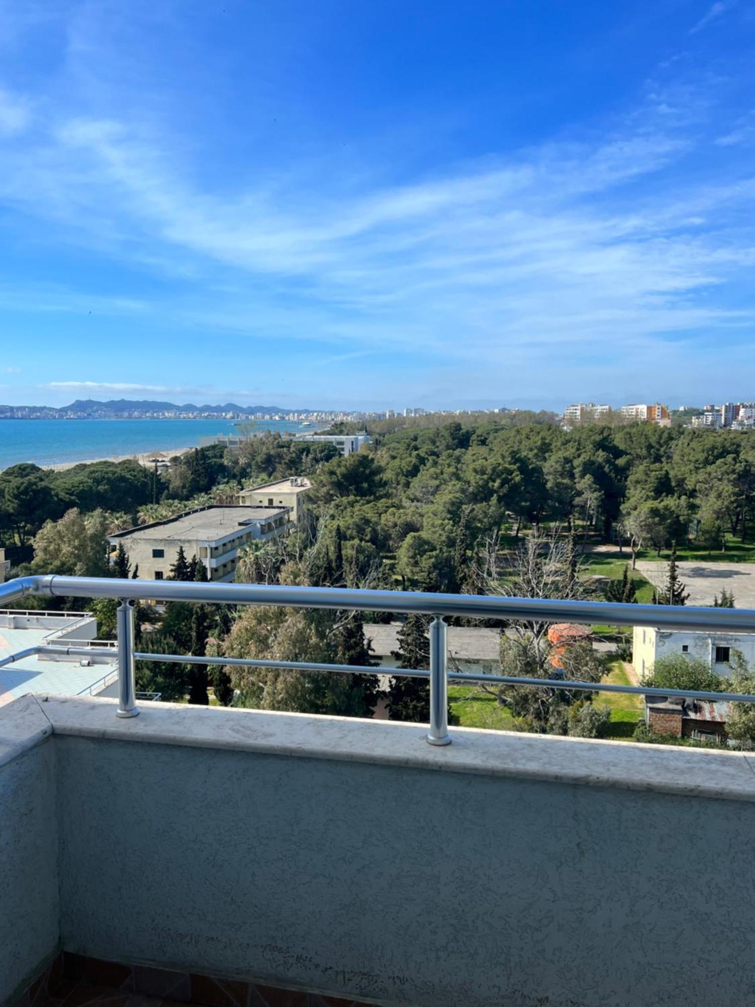 Lunasol Seaside Apartments Durres Ngoại thất bức ảnh