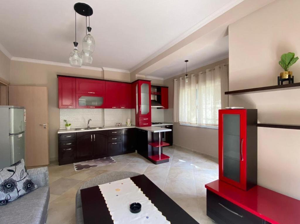 Lunasol Seaside Apartments Durres Ngoại thất bức ảnh