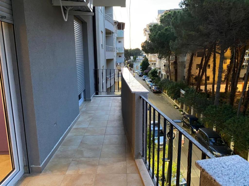 Lunasol Seaside Apartments Durres Ngoại thất bức ảnh