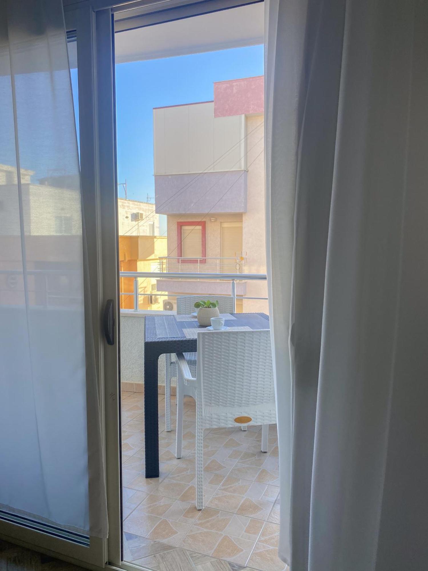 Lunasol Seaside Apartments Durres Ngoại thất bức ảnh