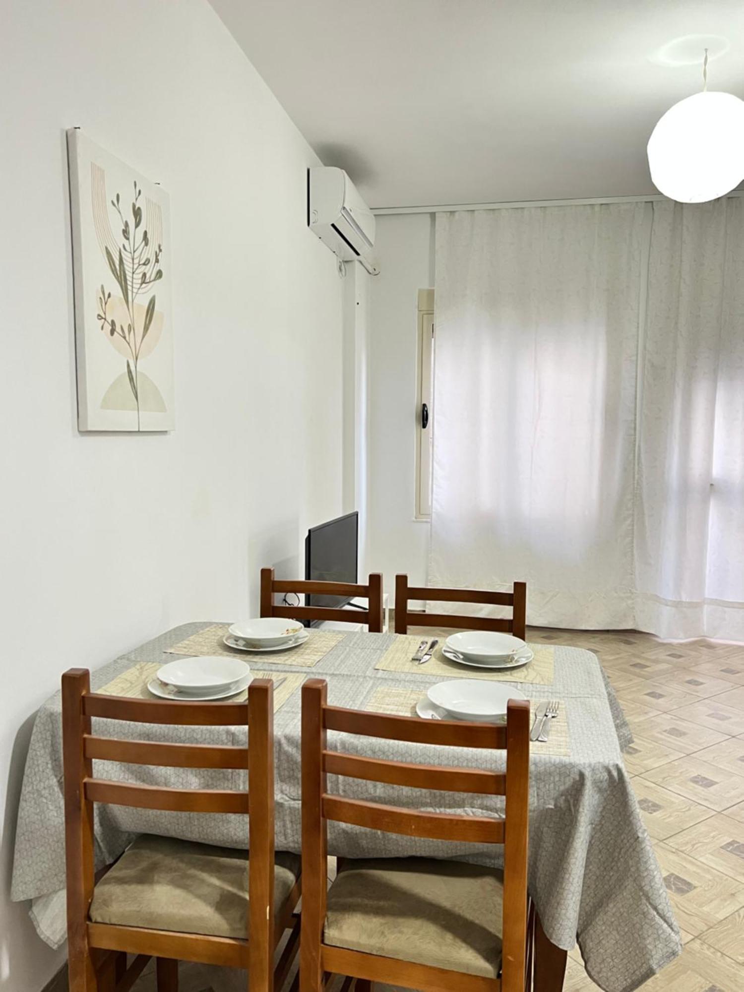 Lunasol Seaside Apartments Durres Ngoại thất bức ảnh