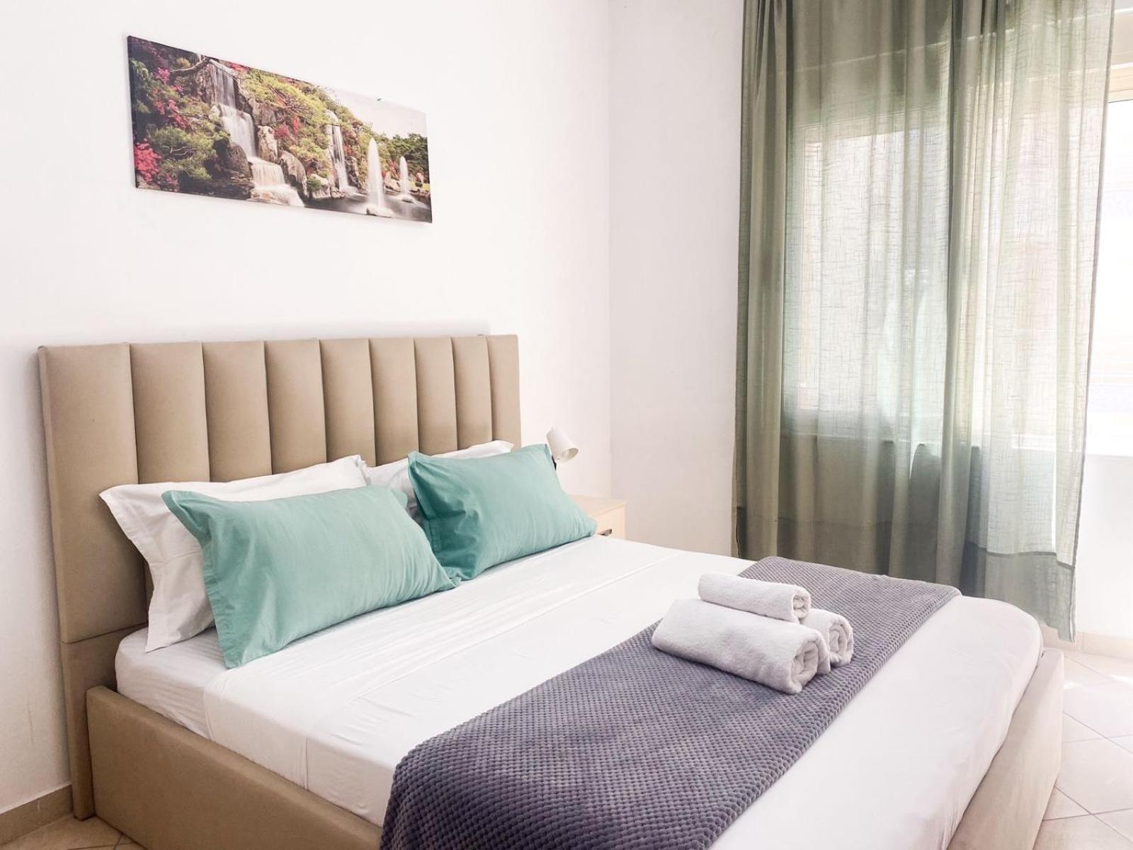 Lunasol Seaside Apartments Durres Ngoại thất bức ảnh