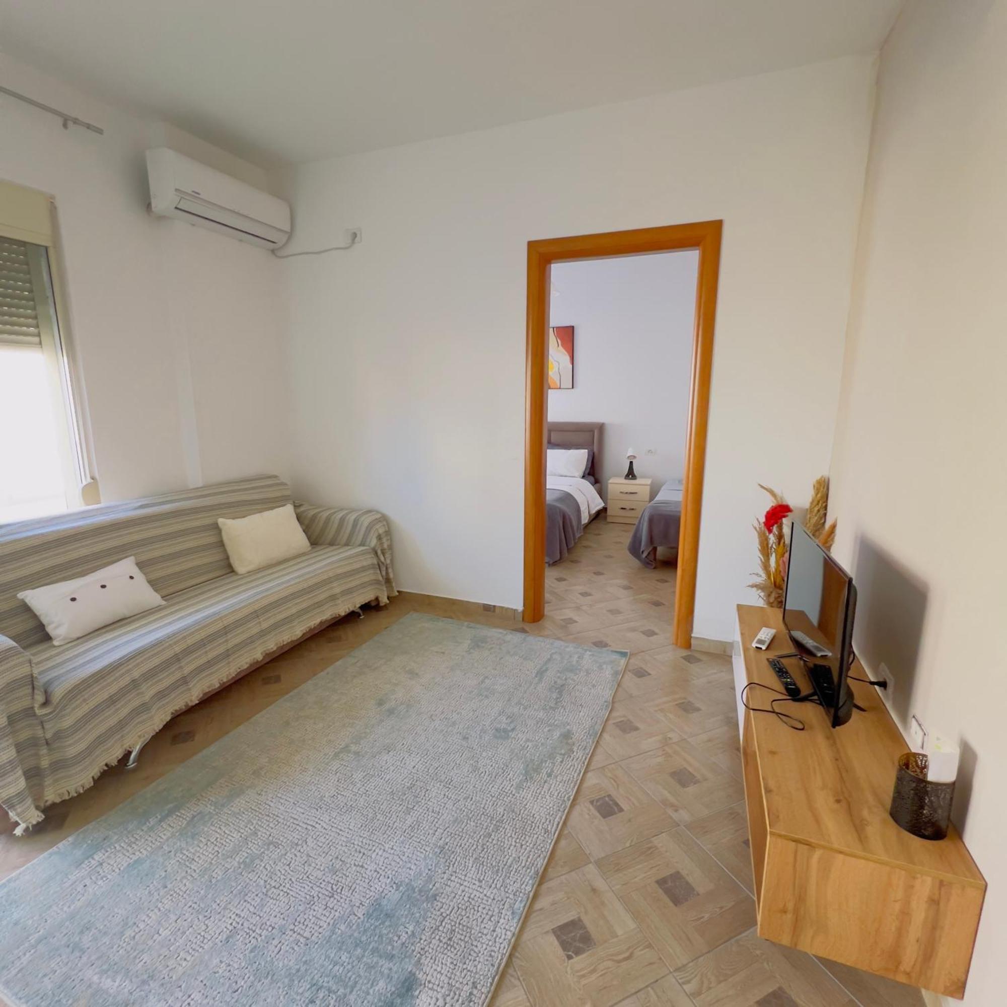 Lunasol Seaside Apartments Durres Ngoại thất bức ảnh