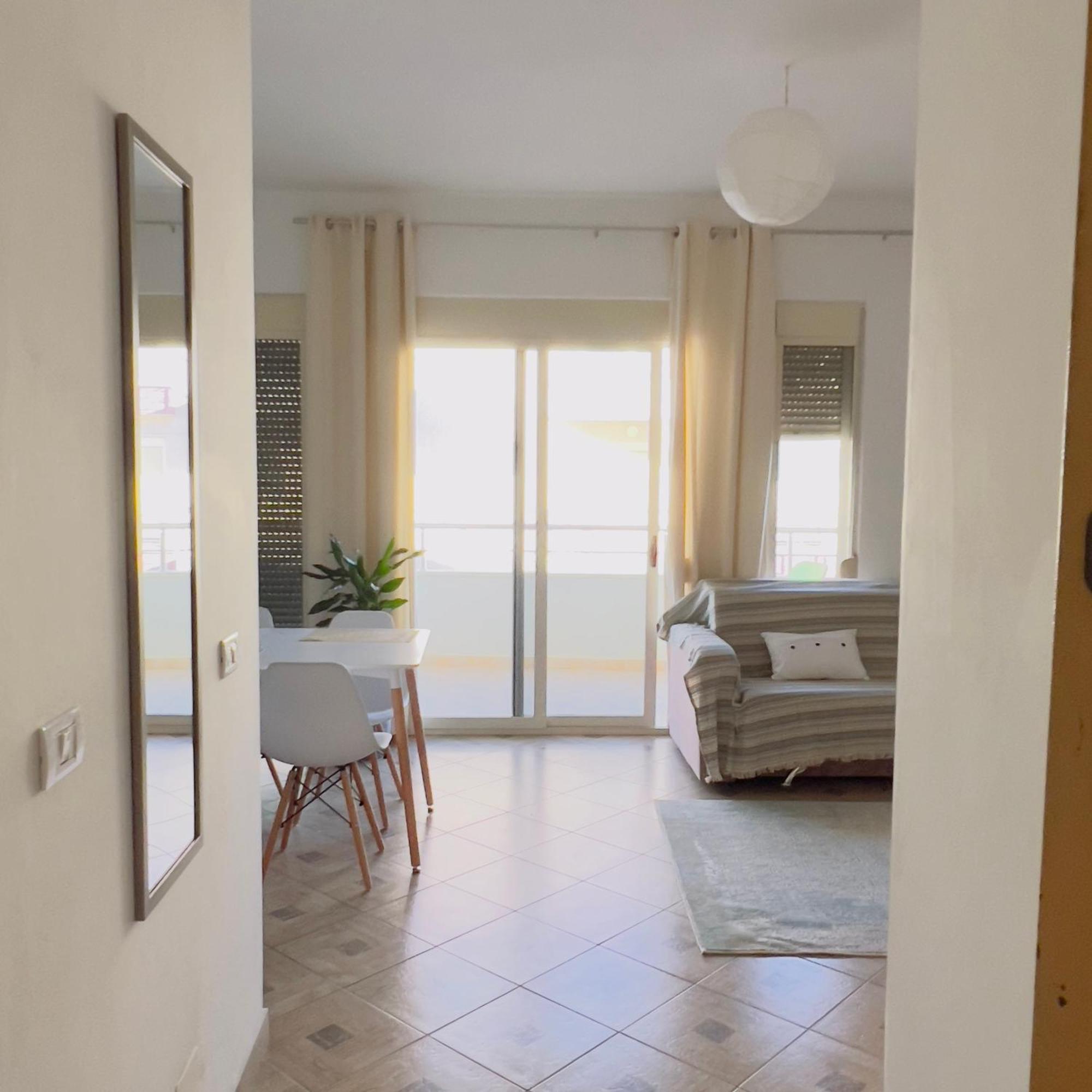 Lunasol Seaside Apartments Durres Ngoại thất bức ảnh